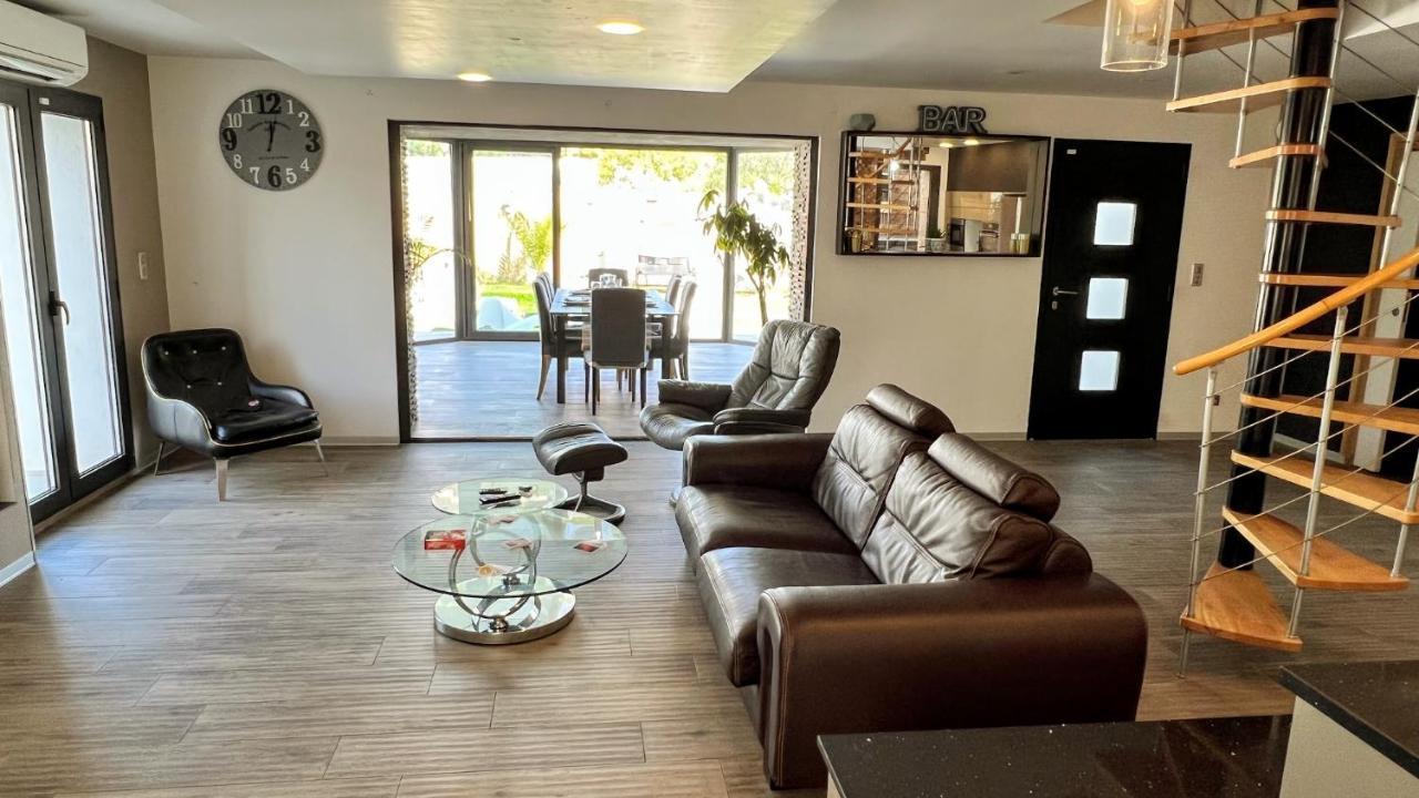 Villa Dali La Garde 260M2 Jacuzzi, Sauna, Piscine, Jardin 500M2, 5 Minutes De La Plage Bagian luar foto